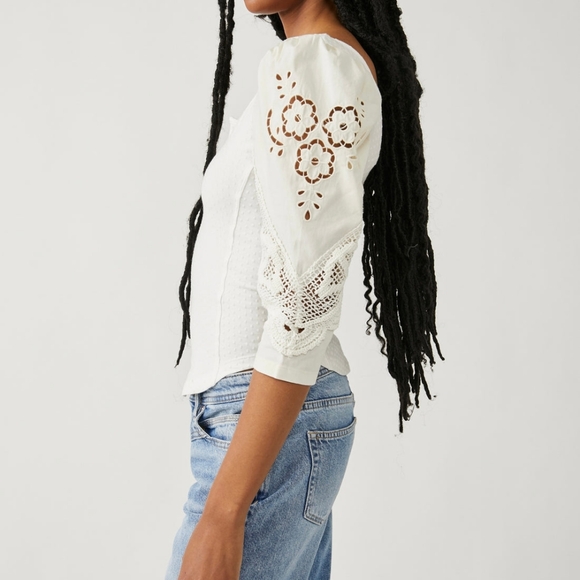 Free People NWT Brunch Date Henley Medium Eyelet 3/4 Sleeves Color Moon Glow Top - Picture 4 of 12